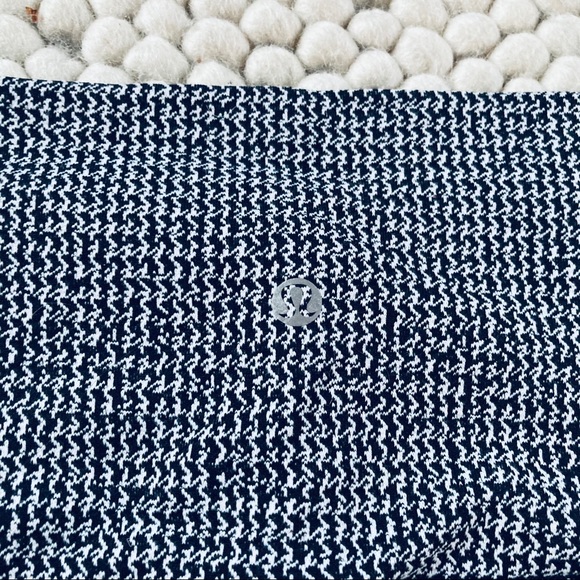 Lululemon Wunder Under Pant (Hi-Rise) 8 - Picture 6 of 12